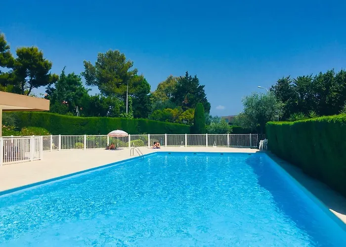 Oasis Mediterraneen Piscine & Parking Calme Absolu