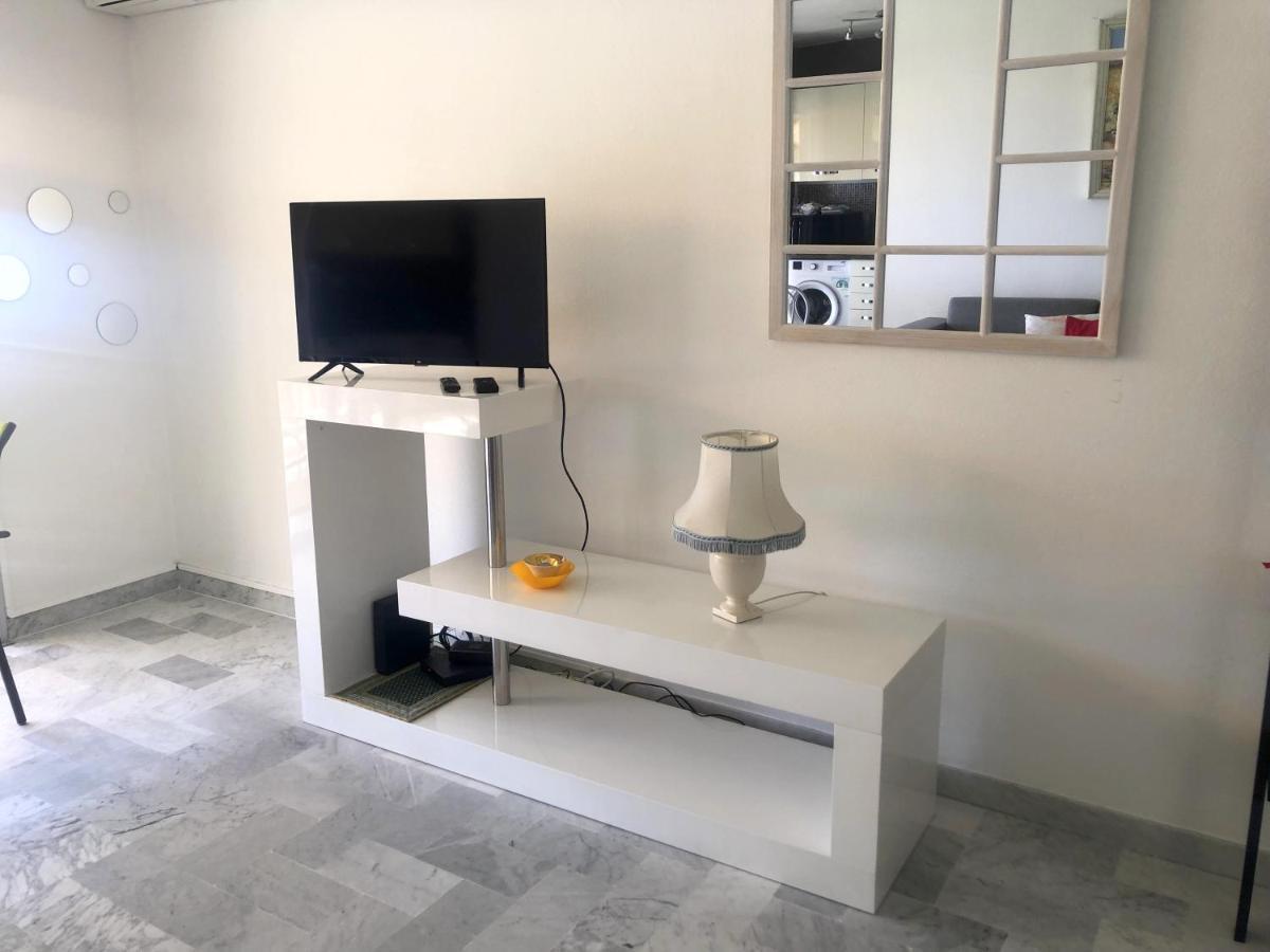 Oasis Mediterraneen Piscine & Parking Calme Absolu Apartment Nizza